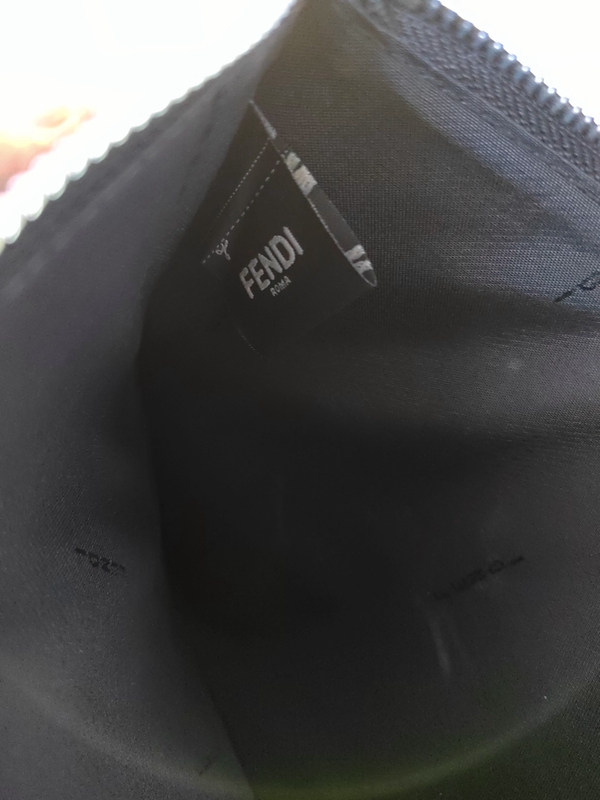 超激安ブランド財布偽物全体デザイン